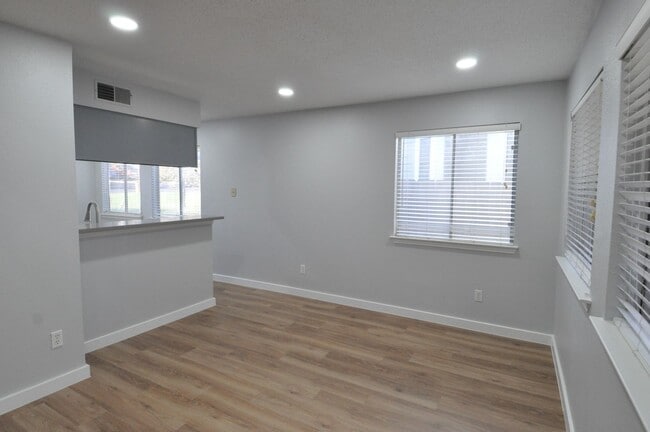 Photo - Completely Renovated in Round Rock ISD