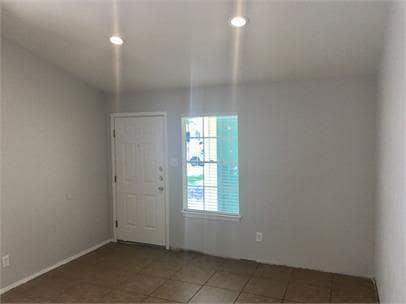 Photo - 2/1 Duplex in Great North Austin Location