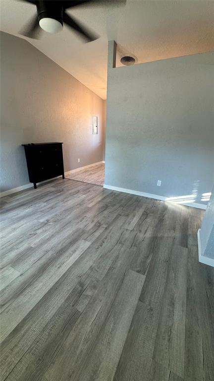 Photo - 914 Drake Dr
