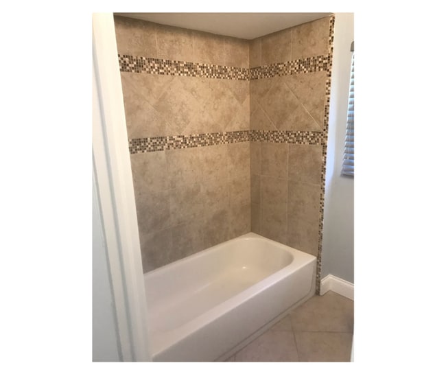 Photo - 928 Argonne Dr