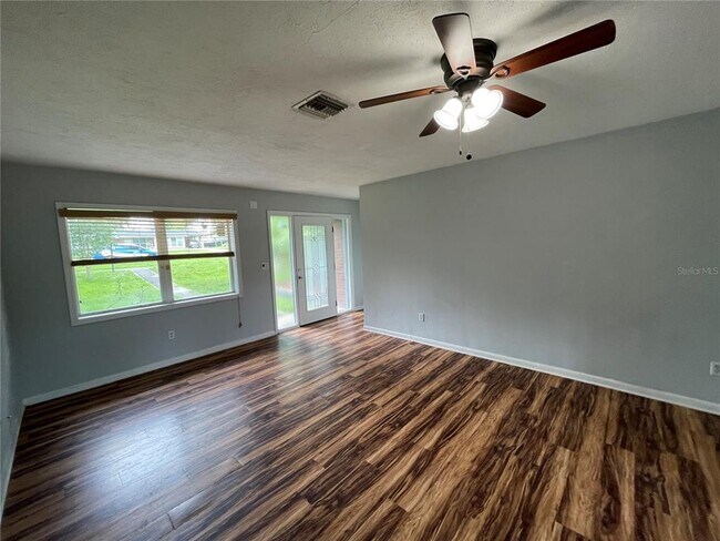 Photo - 1159 Fountainhead Dr