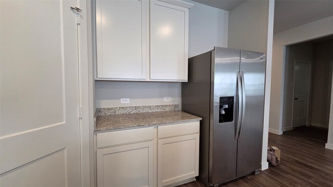 Photo - 25049 Pomegranate Pl