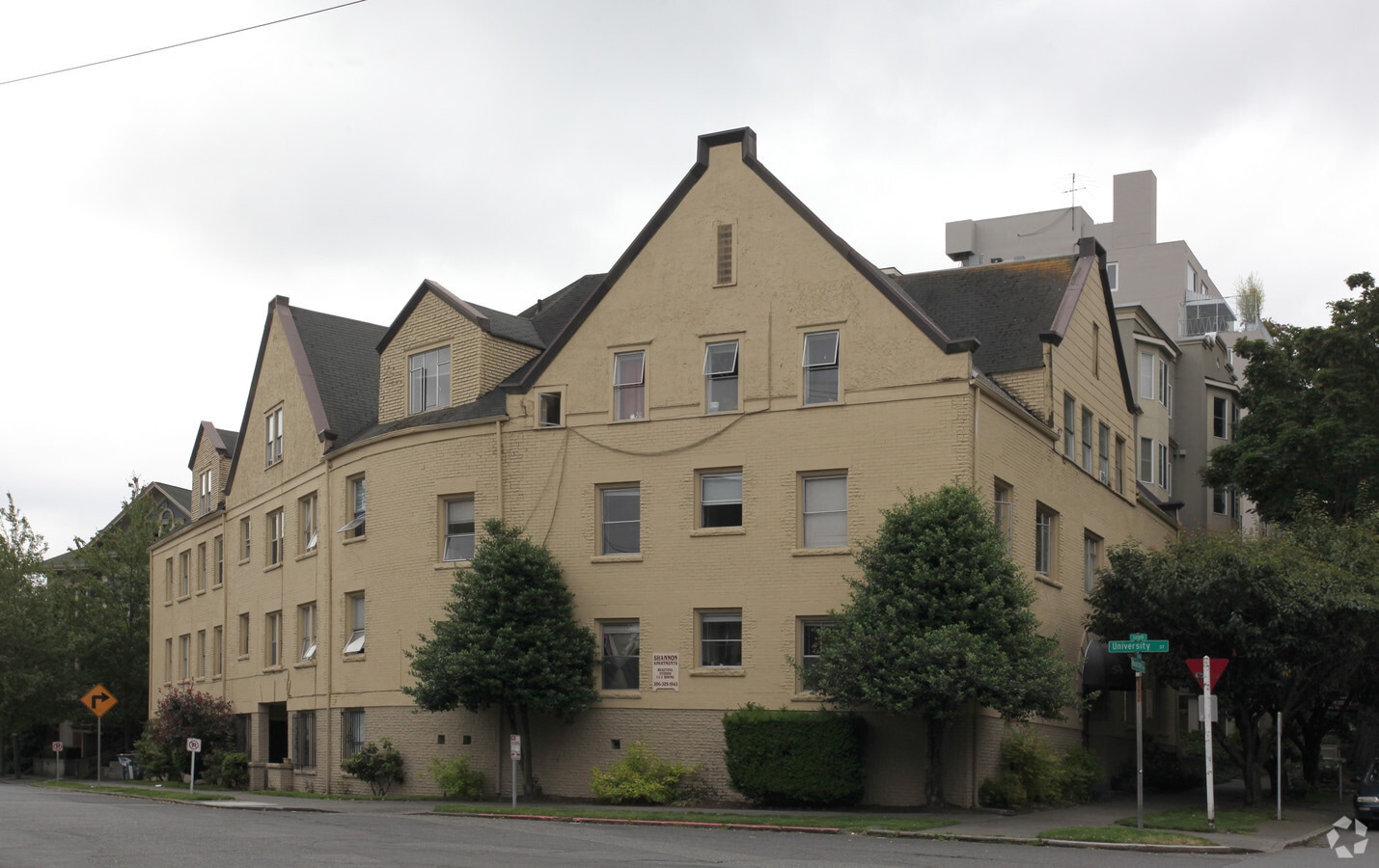 Shannon Apartments - Shannon Apartments