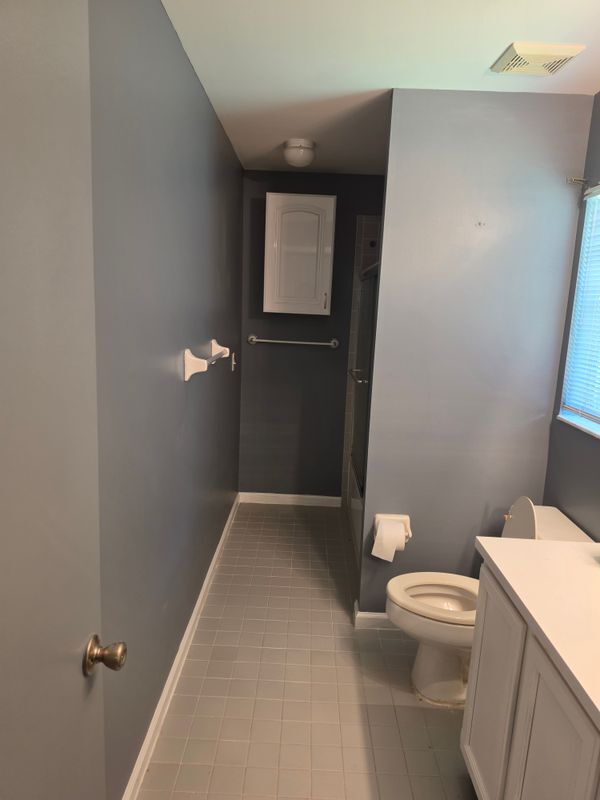 Photo - 100 Kings Way