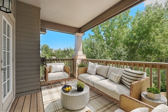 Isabella Apartment Homes