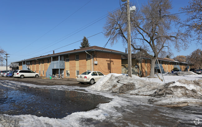 Building Photo - 7700 Bloomington Ave South Rental