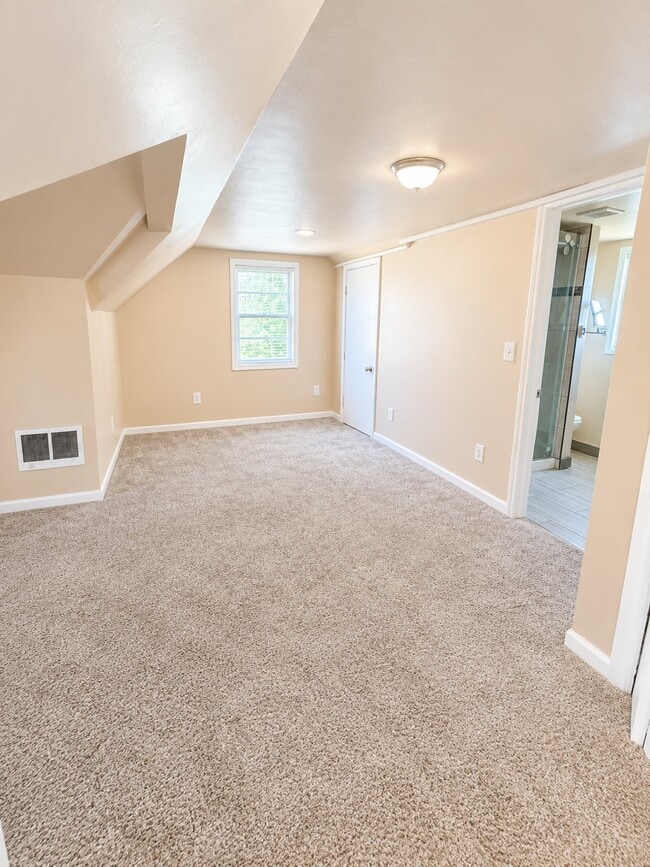 21202 Gardenview Dr