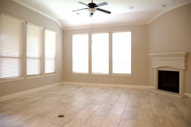 Photo - 4806 Blue Caspian Ct