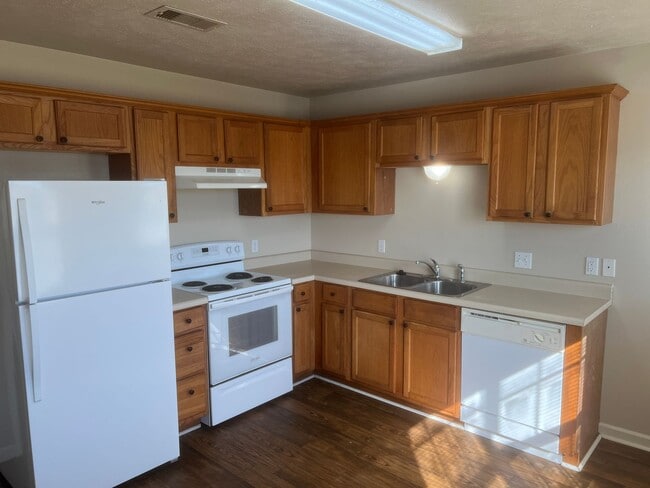 Photo - 3 Bed 2 Bath Home