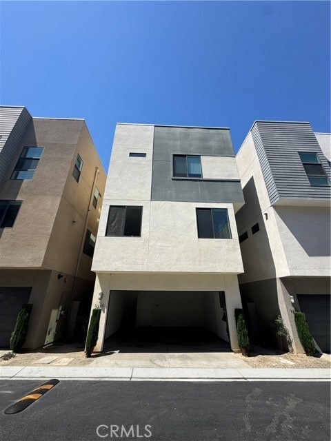 Photo - 1654 Pomona Ave