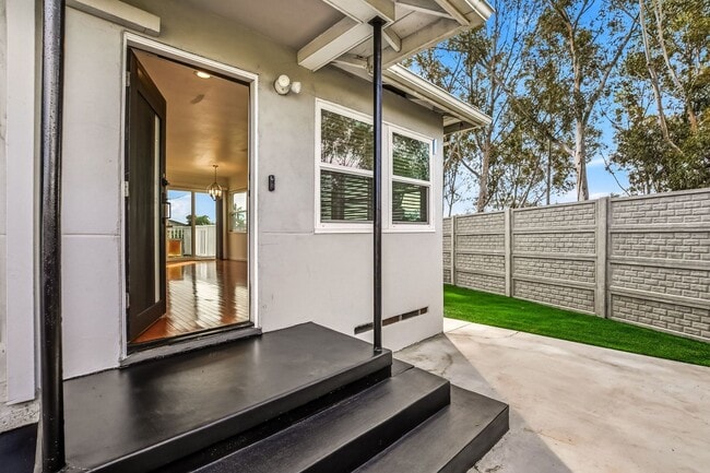 Building Photo - Dwight Street Cottages Unit 4014