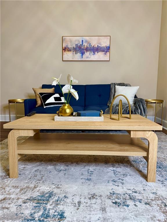 Photo - 600 Garson Dr NE