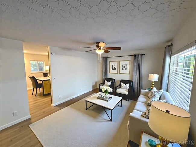 Photo - 630 Ward Pl