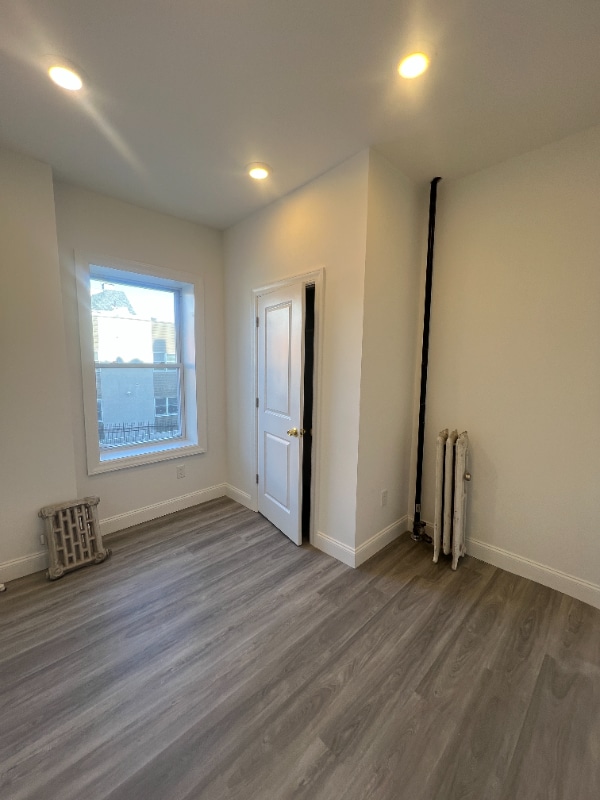 Photo - 559 Broadway Unidad 2