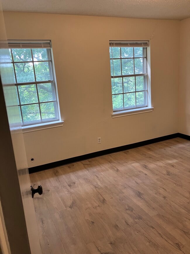 Photo - 626 Trailwood Ct