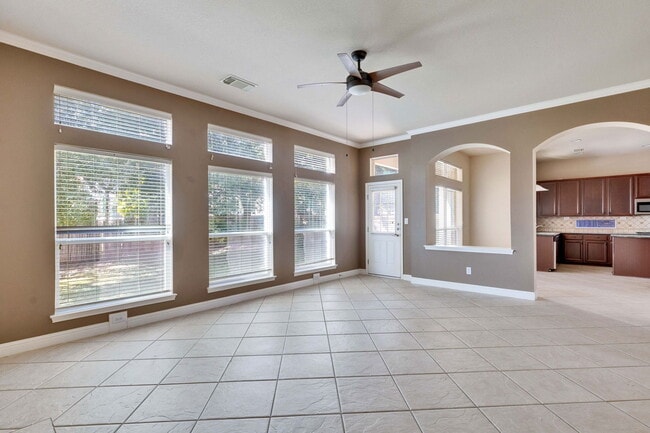 Photo - 916 Cavalry Ride Trail