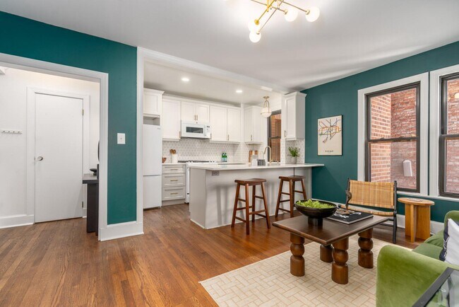 Photo - 1915 16th St NW