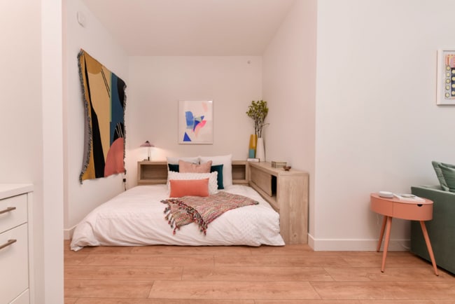 Photo - 788 W Madison St