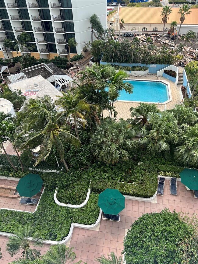 Photo - 1717 N Bayshore Dr Unit A-1856