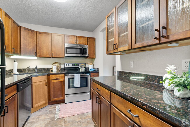 Building Photo - Cedars Lakeside Rental