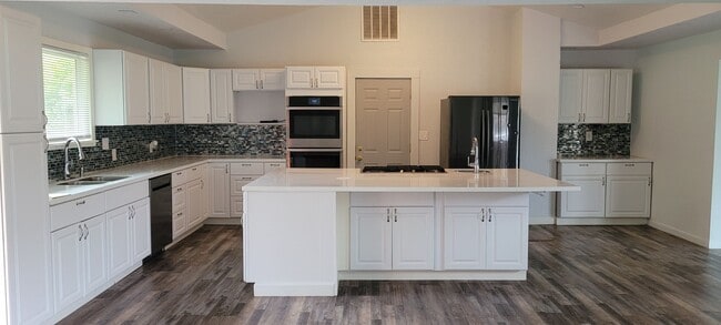 Photo - Riverfront 3 bedroom home in Winchester