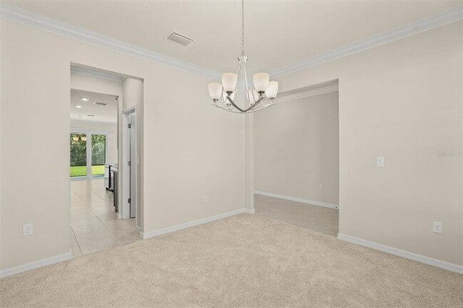 Photo - 2927 Greenleaf Ter