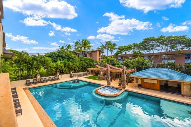 Building Photo - Breakers E-44 – Furnished 2BR with Lanai, ... Rental
