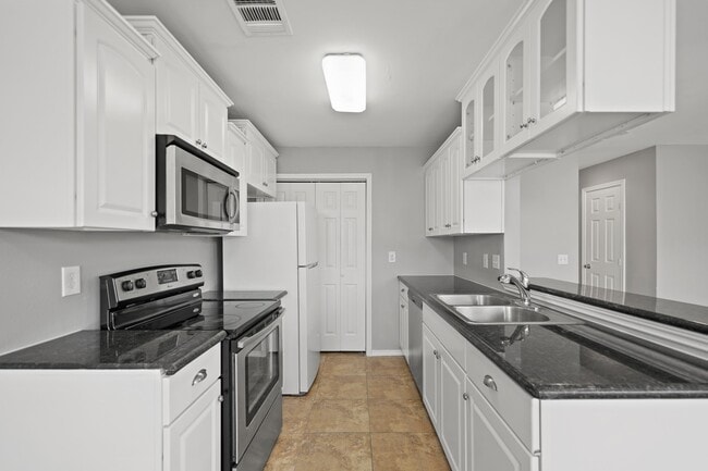 Photo - 13447 Castilian Dr Unit 57