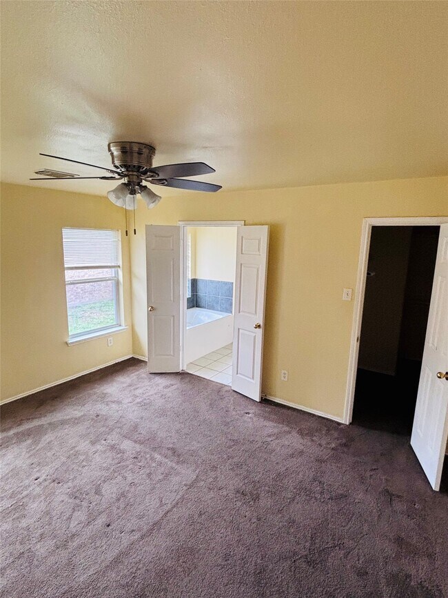 Photo - 6402 Hayman Dr