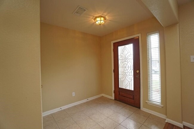 Photo - 21503 Mt McKinley Way