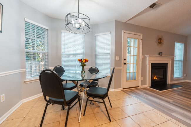 Photo - 7401 Starvalley Dr