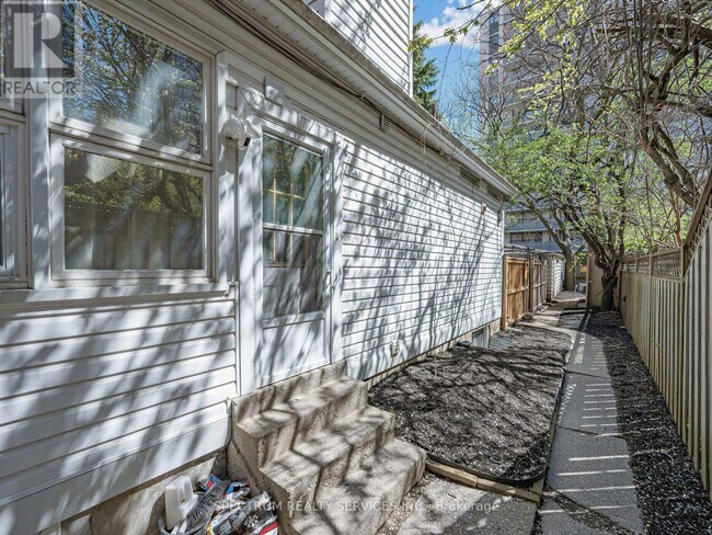 Photo - 29 Raglan Ave
