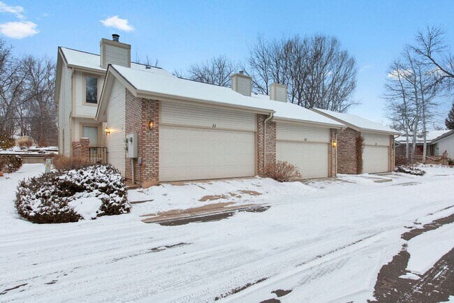 Photo - Charming 3-Bedroom, 2.5-Bathroom Patio Hom...