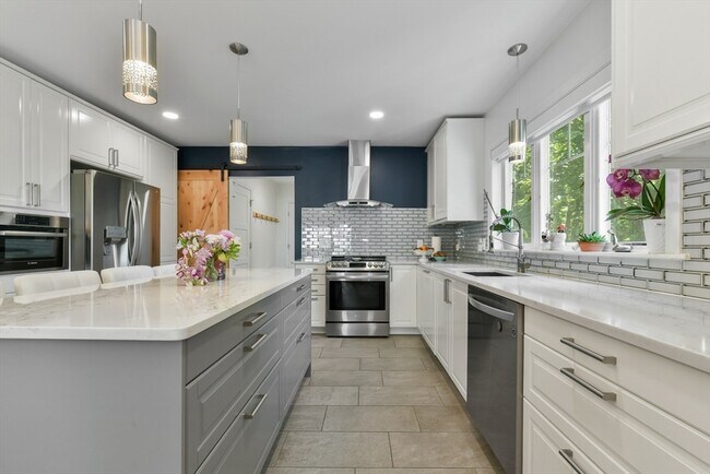 Photo - 10 Farrow St