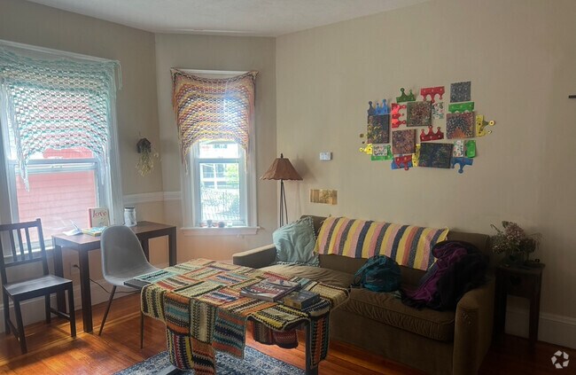 Building Photo - 1081 Broadway Unit 1 Rental