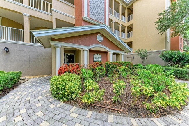 5200 Manorwood Dr Unit 2D