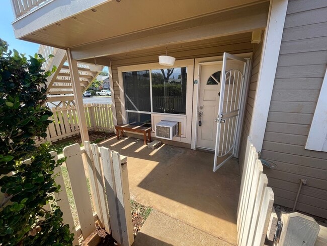 Photo - 2 Bed/ 1Bath Unfurnished Upgraded Ground Floor Southpointe Unit with a Yard + 2 Parking Spaces Unit 5-106