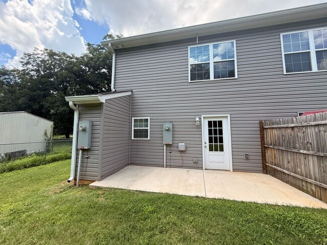 Photo - 1207 Davis St Unit 4