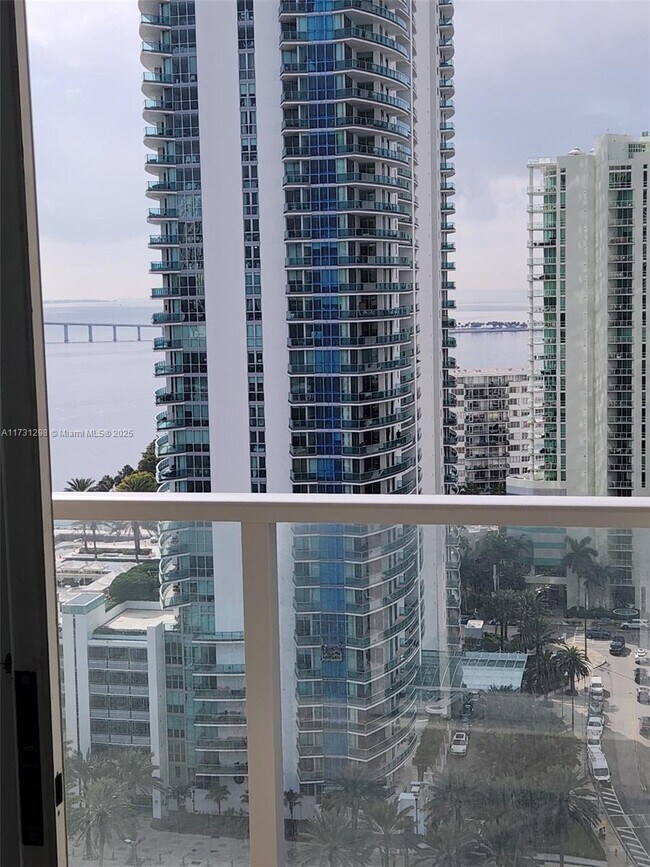 Photo - 1155 Brickell Bay Dr