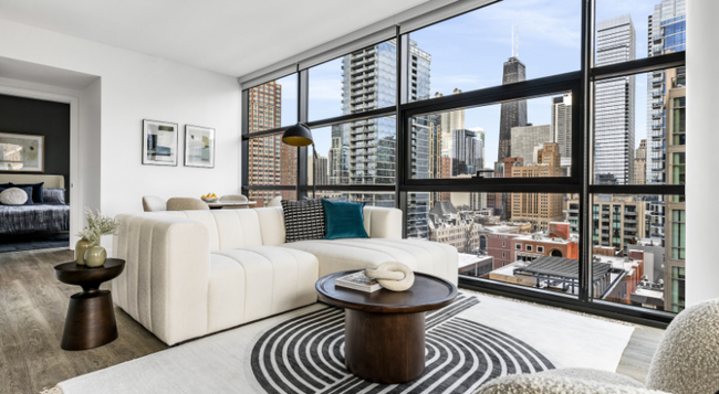 Photo - 743 N Wells St Condo