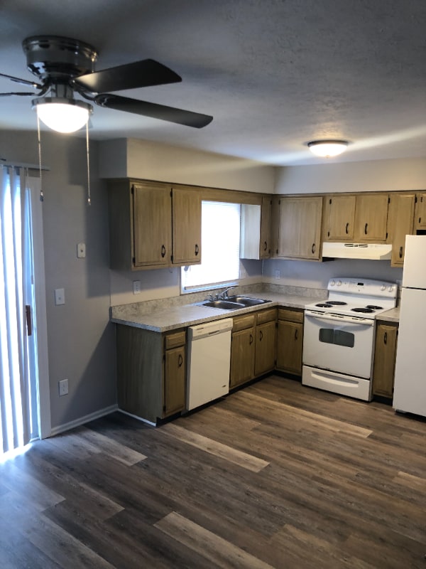 Photo - 1120 Sunford Ave SE