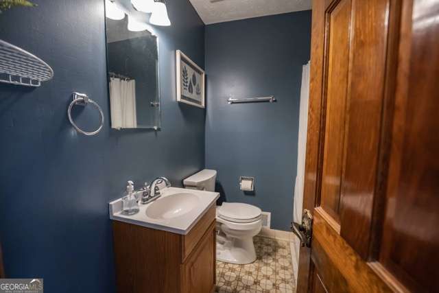 Photo - 200 Mary Lynn Ln