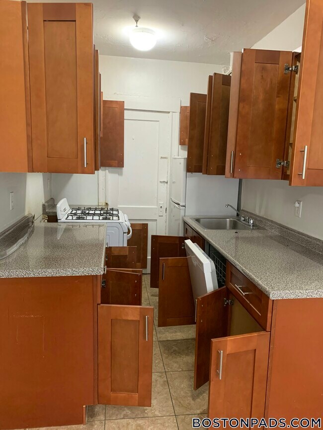 Photo - 1171 Boylston St Apartment Unit 23