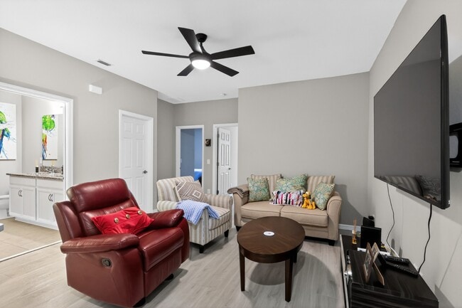 Photo - 17523 Promenade Dr