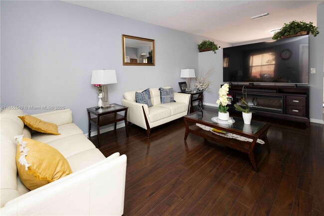 Photo - 873 NW 135th Ave
