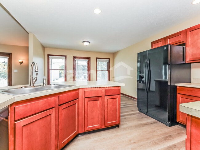 Photo - 5692 Cottonwood Ct