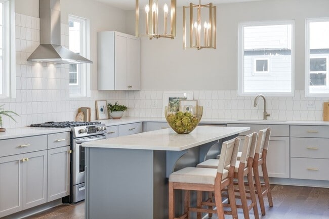 Building Photo - Welcome to The Becanni in Charlotte Park!