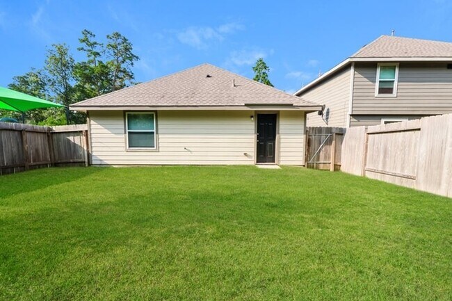 Photo - 2700 Madison Ct