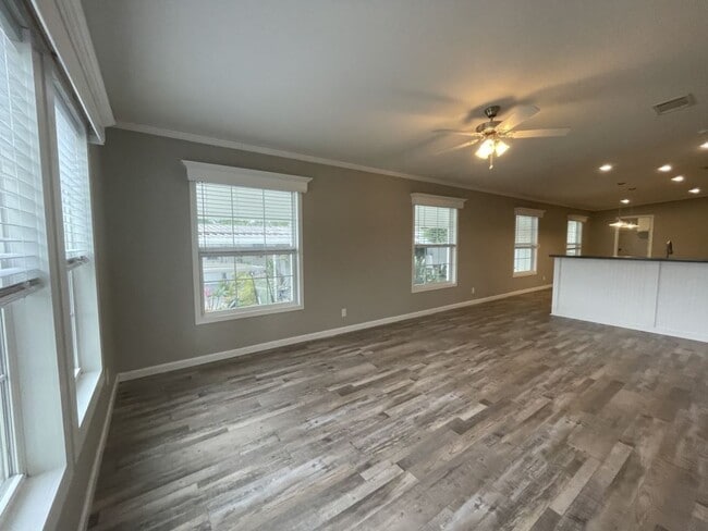 Photo - 36126 Plum Ave