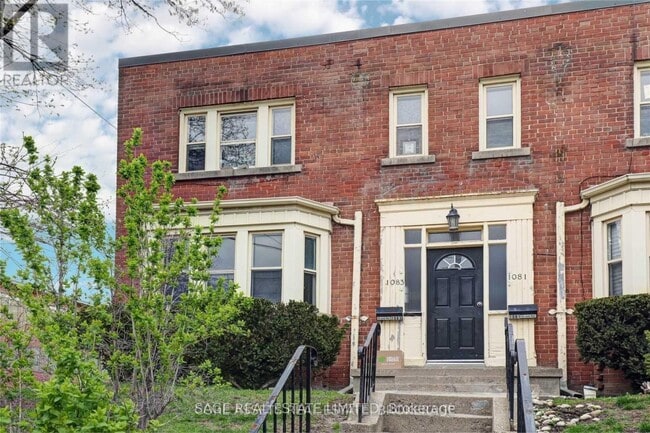 Photo - 1083 Avenue Rd